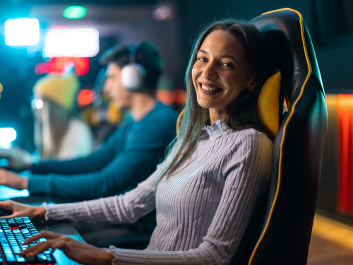 Jak dobrać fotel gamingowy do wzrostu? Poradnik dla graczy