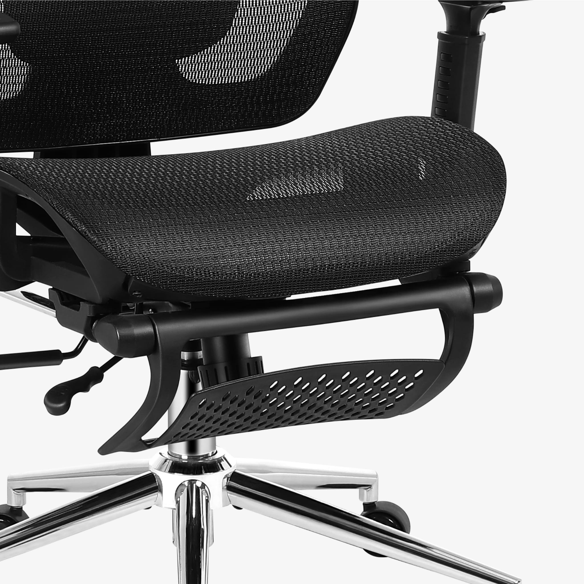Mark Adler Expert 5.7 Scaun pivotant negru