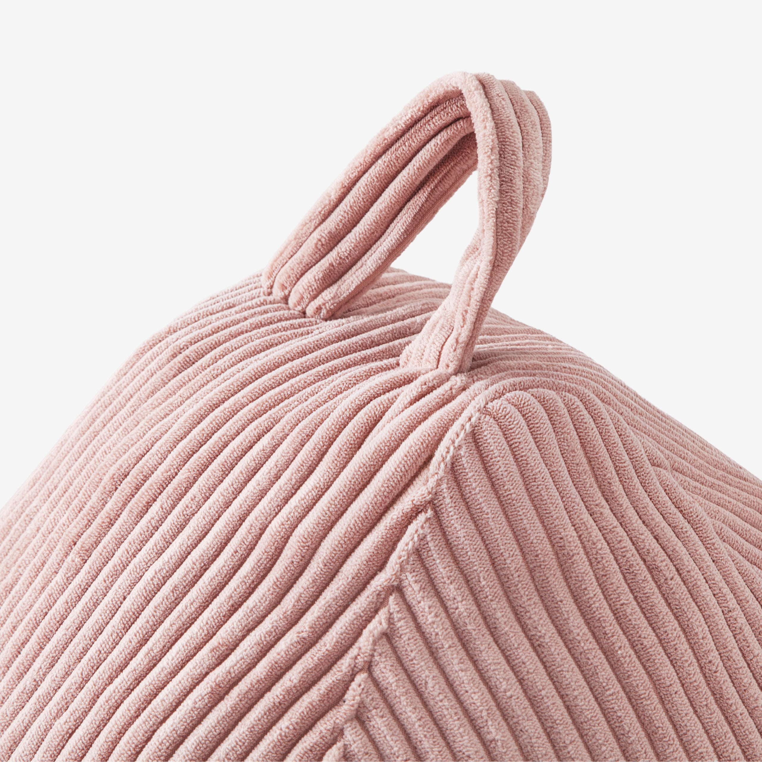 Fotoliu puf din catifea raiată roz Mark Adler Comfy 1.0 Pink