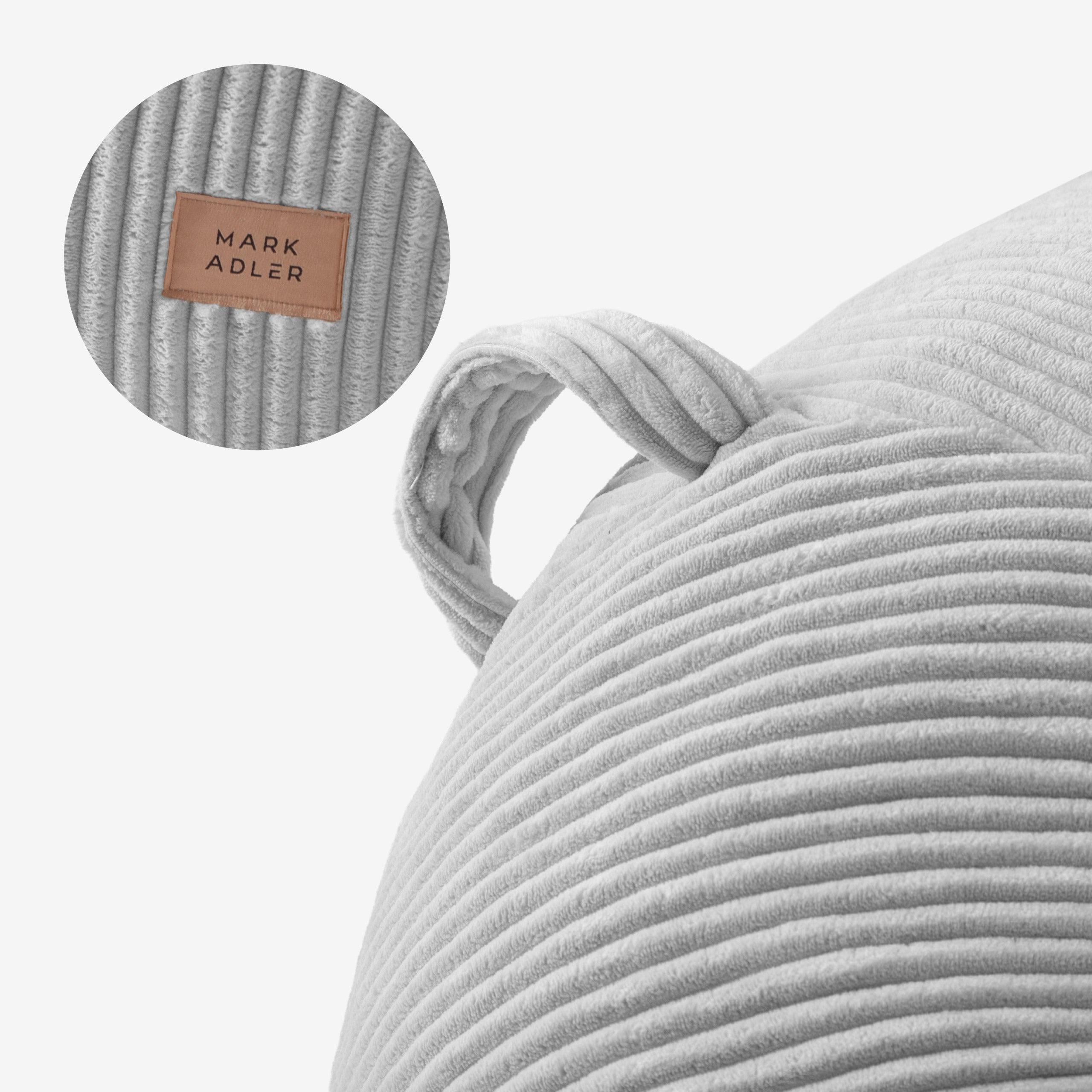 Fotoliu puf din catifea raiată cu suport pentru picioare Mark Adler Comfy 3.0 Grey