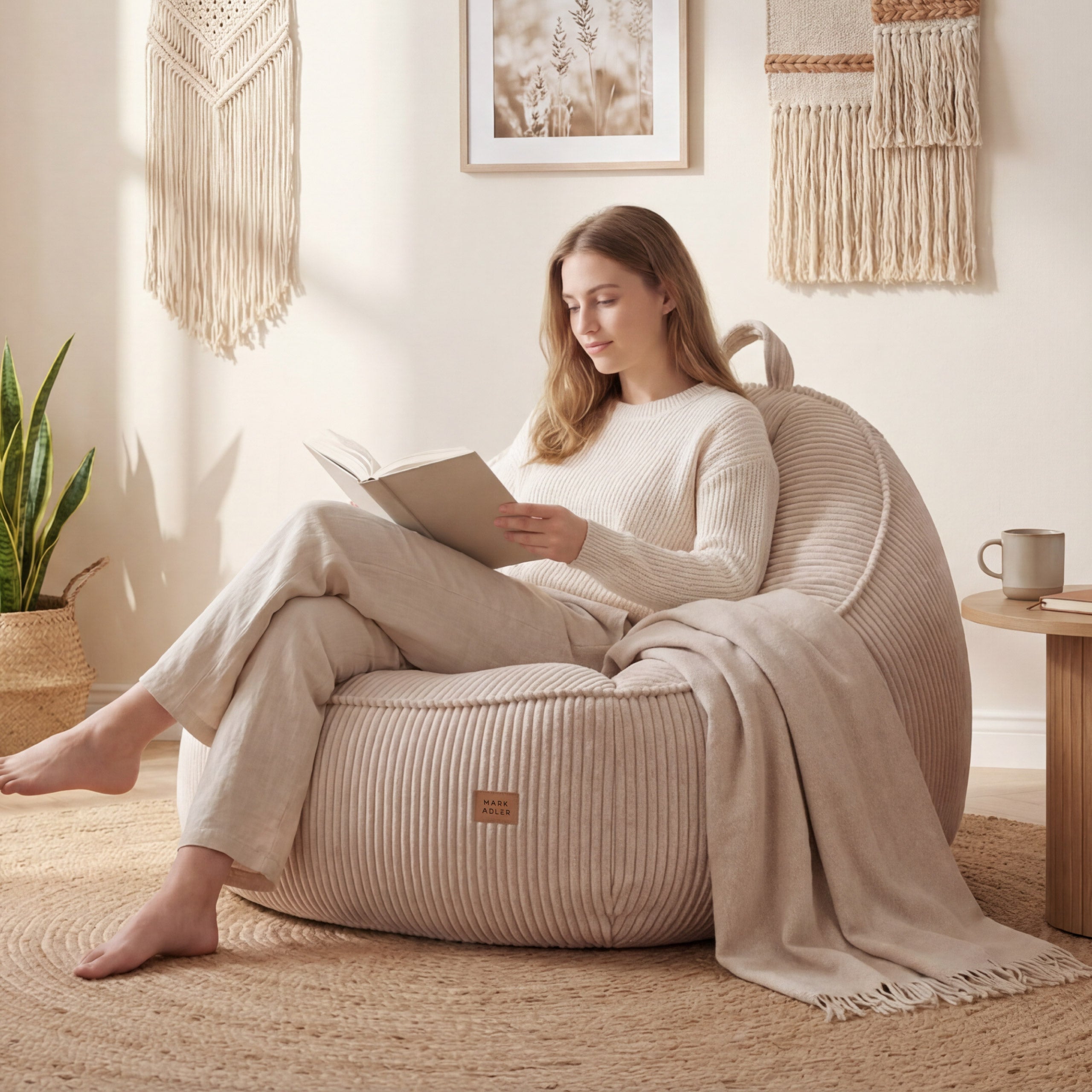 Fotoliu puf cu spătar din raiat Mark Adler Comfy 4.0 Beige